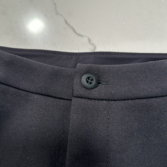 Lululemon NWOT Women’s Trousers - Picture 4 of 9